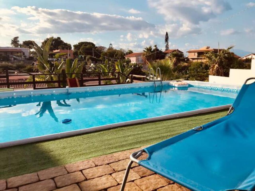 Al Meriggio Apartments บรูโกลี ภายนอก รูปภาพ